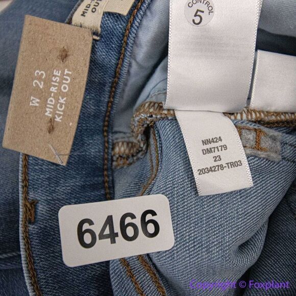 NEW Madewell‎ Kick Out Crop Jeans in Mather Wash, 23 - Picture 16 of 16